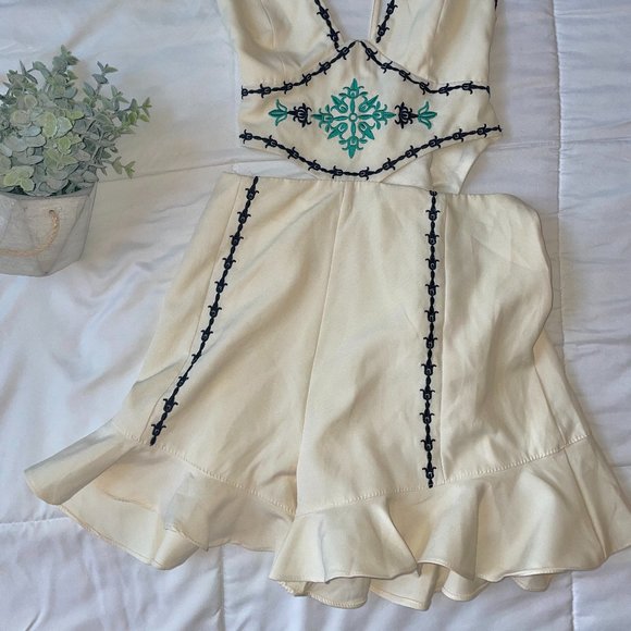 'Don't Tell Nobody' Mini Cut Out Pattern Romper - Picture 2 of 2